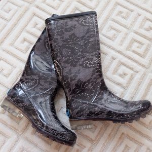 Bootsi Tootsi Black Lace print Rain Boots SZ 6